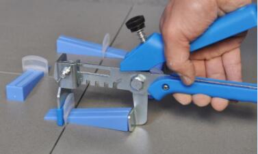 Tile leveling system tiling tool set